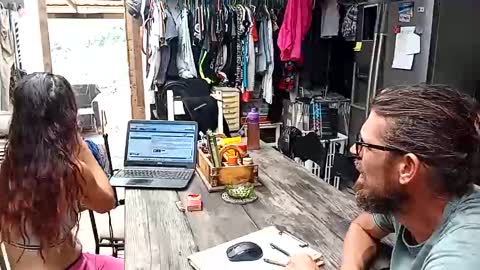 Snapshot of hornyhippies0080 chatting on 19, 10, 2025 Nix  D online show from 19, 10, 2025