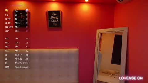 Valentina  online show from 4, 12, 2024