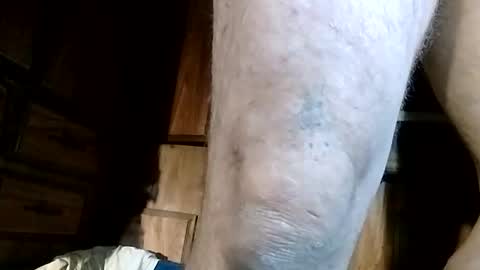 hornyhungwhiteboy4u269 online show from 31, 10, 2025