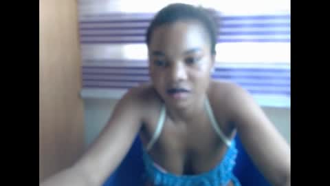 Snapshot of hornyxbum chatting on 8, 12, 2024 hornyxbum online show from 8, 12, 2024