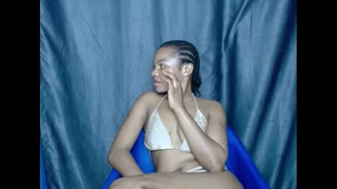 Snapshot of hornyxbum chatting on 16, 12, 2024 hornyxbum online show from 16, 12, 2024