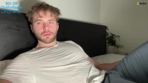 Snapshot of hot8pack01 chatting on 13, 12, 2024 Edward aka Wolf online show from 13, 12, 2024