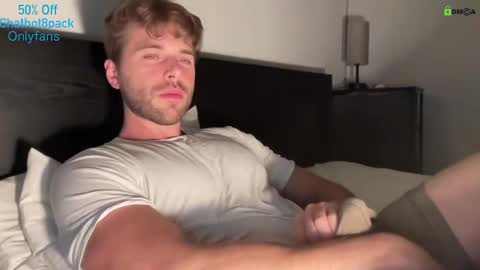 Snapshot of hot8pack01 chatting on 3, 10, 2025 Edward aka Wolf online show from 3, 10, 2025