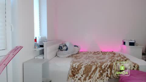 Snapshot of hot_and_pretty chatting on 2, 7, 2026 Lila online show from 2, 7, 2026