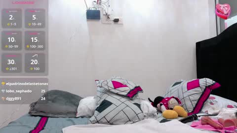 Snapshot of hot_beauty__ chatting on 26, 5, 2026 VALENTINA online show from 26, 5, 2026