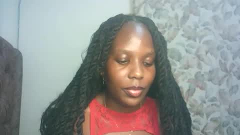 Snapshot of hot_berry2003 chatting on 2, 11, 2025 Millie online show from 2, 11, 2025