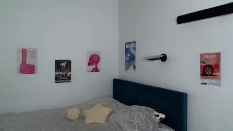 Giulia online show from 28, 11, 2025