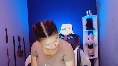 hot chocolate 4u online show from 18, 11, 2025