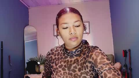 Snapshot of hot_chocolate_4u chatting on 2, 2, 2026 hot chocolate 4u online show from 2, 2, 2026