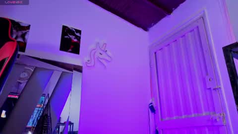 Snapshot of hot_destinyk chatting on 27, 6, 2026 destinyk online show from 27, 6, 2026