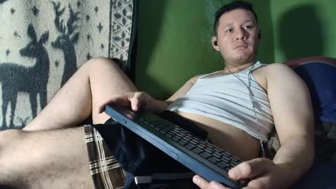 Snapshot of hot_guy36 chatting on 22, 4, 2026 hot_guy36 online show from 22, 4, 2026