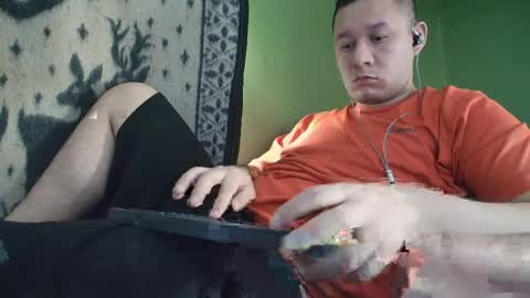Snapshot of hot_guy36 chatting on 11, 5, 2026 hot_guy36 online show from 11, 5, 2026