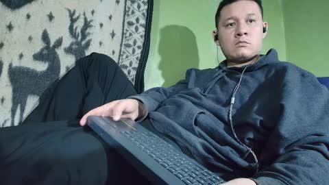 Snapshot of hot_guy36 chatting on 19, 5, 2026 hot_guy36 online show from 19, 5, 2026