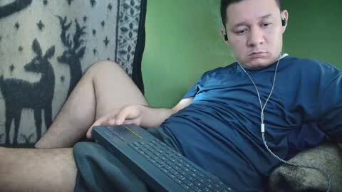 Snapshot of hot_guy36 chatting on 25, 5, 2026 hot_guy36 online show from 25, 5, 2026