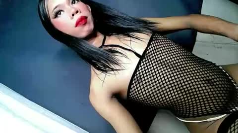 Snapshot of hot_impress chatting on 8, 2, 2026 Yllana Marie online show from 8, 2, 2026
