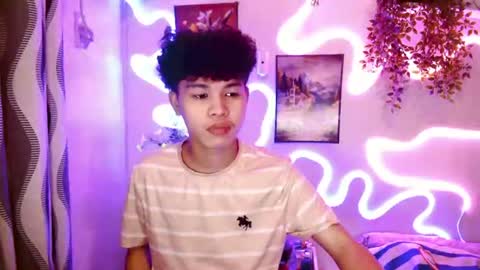 Snapshot of hot_kisser19 chatting on 1, 7, 2026 mark online show from 1, 7, 2026