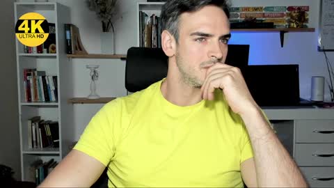 Snapshot of hot_martin25 chatting on 5, 1, 2025 Martin online show from 5, 1, 2025