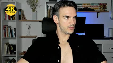 Snapshot of hot_martin25 chatting on 6, 1, 2025 Martin online show from 6, 1, 2025