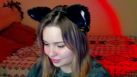 Snapshot of hot_moon_666 chatting on 17, 6, 2026 Moon online show from 17, 6, 2026