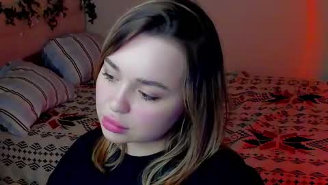 Snapshot of hot_moon_666 chatting on 25, 6, 2026 Moon online show from 25, 6, 2026