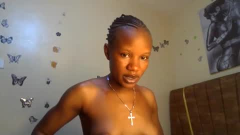 Snapshot of hot_petite100 chatting on 8, 6, 2026 hot petite100 online show from 8, 6, 2026