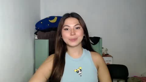 Snapshot of hot_precious_nikki chatting on 25, 4, 2026 Nikki online show from 25, 4, 2026