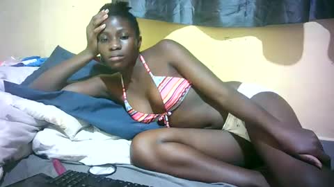 Snapshot of hot_pussy776984 chatting on 2, 5, 2026 Neddy online show from 2, 5, 2026