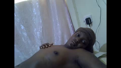 RAYLAH online show from 14, 2, 2026