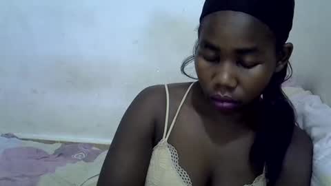 hotagrace online show from 15, 12, 2025