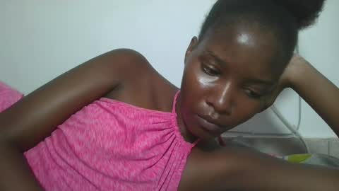 Snapshot of hotbabbee chatting on 19, 6, 2026 love online show from 19, 6, 2026