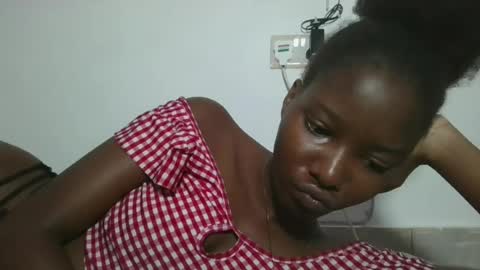 Snapshot of hotbabbee chatting on 28, 6, 2026 love online show from 28, 6, 2026