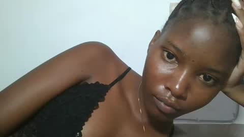 Snapshot of hotbabbee chatting on 8, 7, 2026 love online show from 8, 7, 2026