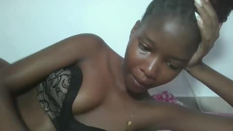 Snapshot of hotbabbee chatting on 16, 7, 2026 love online show from 16, 7, 2026