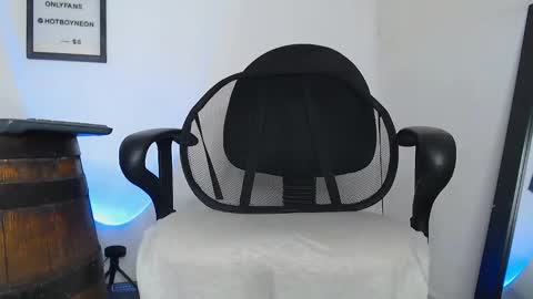 Alex Neon online show from 23, 12, 2024