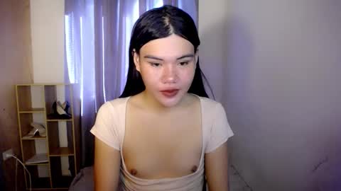 Snapshot of hotbunnyrainx chatting on 26, 11, 2025 rain online show from 26, 11, 2025