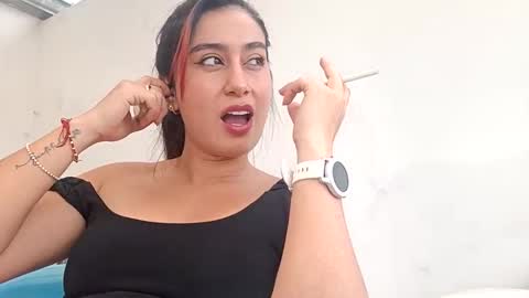 Snapshot of hotcandy87 chatting on 30, 4, 2026 SECRET ROOM shhhhhh make me very happy link AMAZON online show from 30, 4, 2026