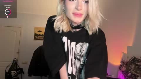 Snapshot of hotchubently chatting on 2, 12, 2025 hotchubently online show from 2, 12, 2025