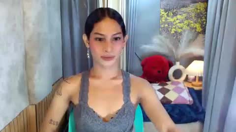 Snapshot of hotcumjasminex chatting on 8, 5, 2026 SEXY JASMINE online show from 8, 5, 2026