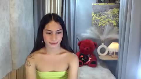 Snapshot of hotcumjasminex chatting on 10, 5, 2026 SEXY JASMINE online show from 10, 5, 2026