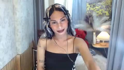 Snapshot of hotcumjasminex chatting on 29, 5, 2026 SEXY JASMINE online show from 29, 5, 2026