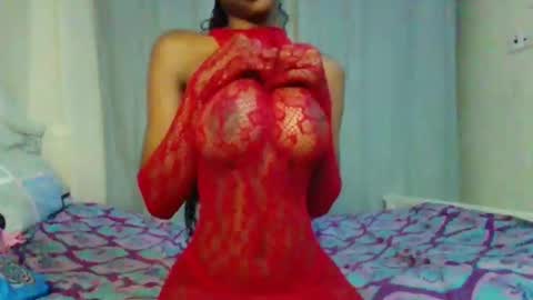 hotfalling706077 online show from 29, 12, 2024