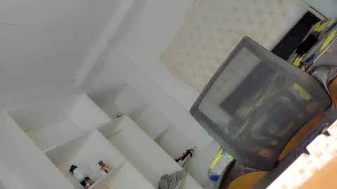 Snapshot of hotfalling_angel1 chatting on 17, 2, 2025 Angel online show from 17, 2, 2025