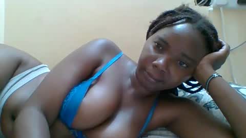 Snapshot of hotgodees chatting on 16, 1, 2026 Queen online show from 16, 1, 2026