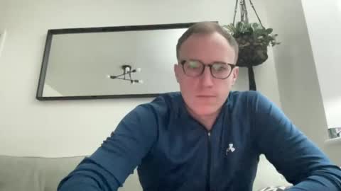 Snapshot of hotholby86 chatting on 28, 12, 2024 hotholby86 online show from 28, 12, 2024