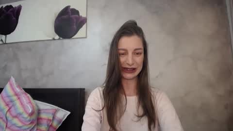 Lia   online show from 8, 3, 2026