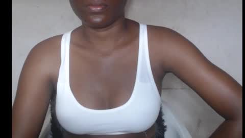 hotjessie0 online show from 13, 10, 2025