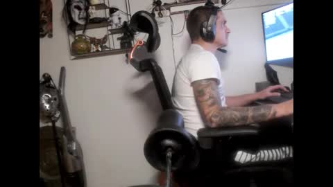 hotkinkytat online show from 18, 2, 2025