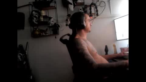 hotkinkytat online show from 19, 2, 2025