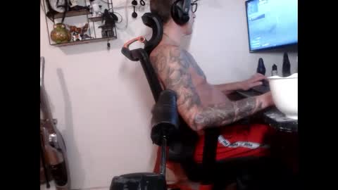 hotkinkytat online show from 23, 2, 2025