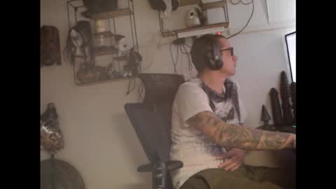 hotkinkytat online show from 19, 2, 2026